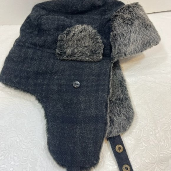 Dockers Trapper Faux Fur Wool Blend Black Gray Plaid Ear Flap Hat One Size - Picture 3 of 11